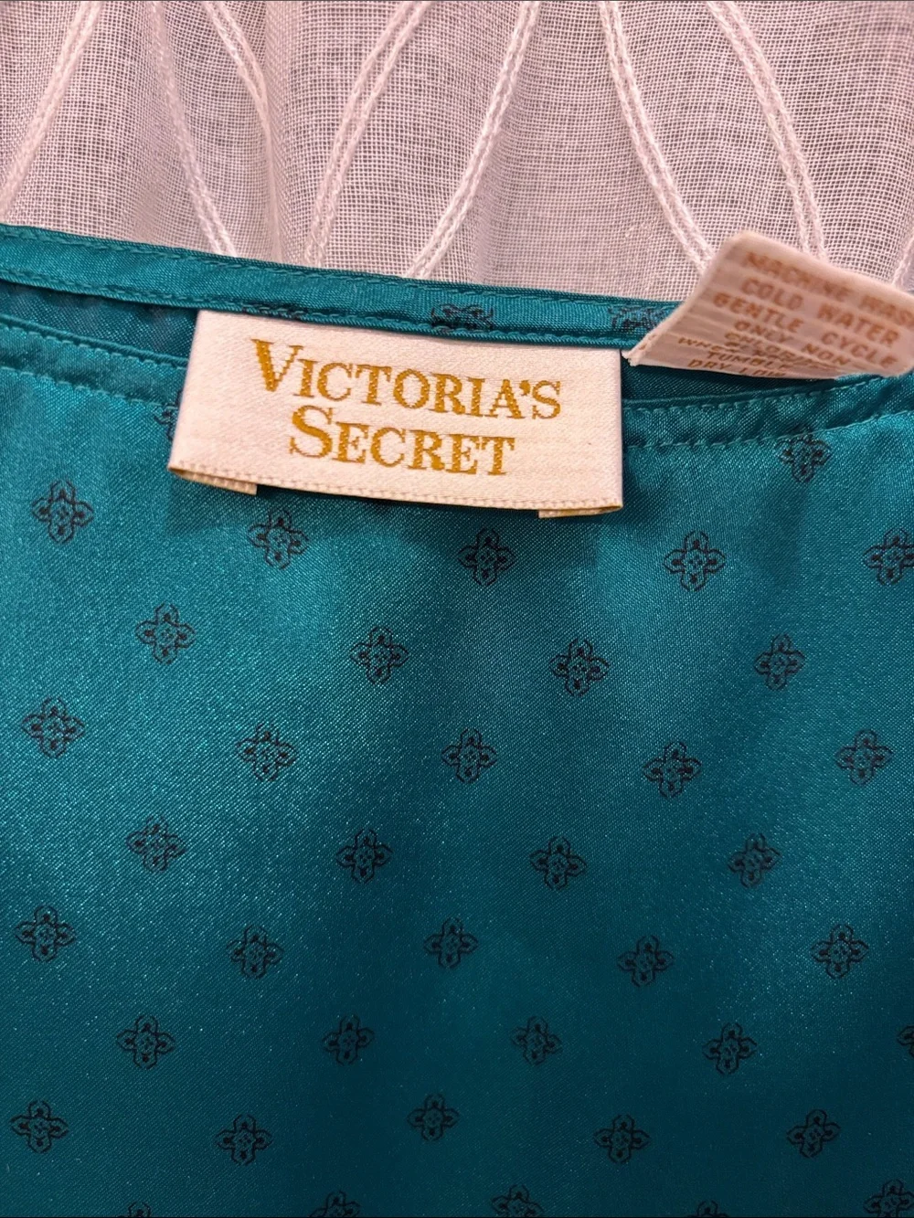 Victorias Secret lightweight teal